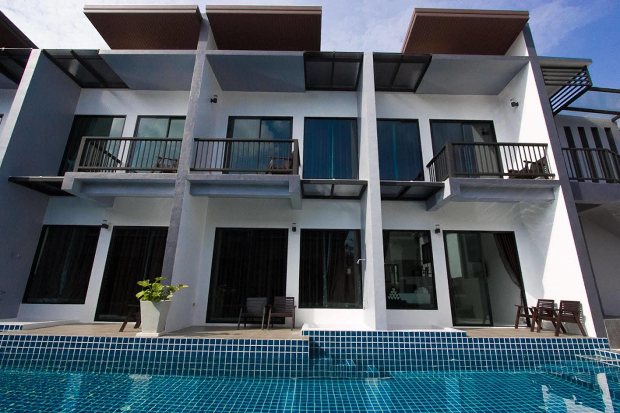 Alphabeto Resort Nai Harn Exterior photo